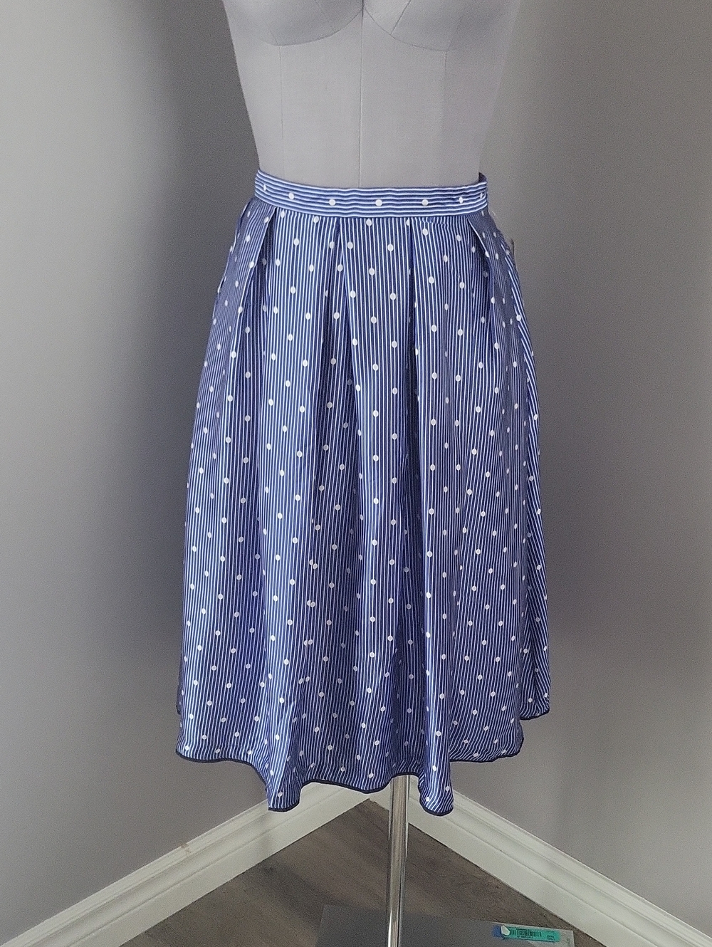 Vintage 2007 Tommy Hilfiger Sample Skirt | Blue & White Stripe Polka Dot Sz 8